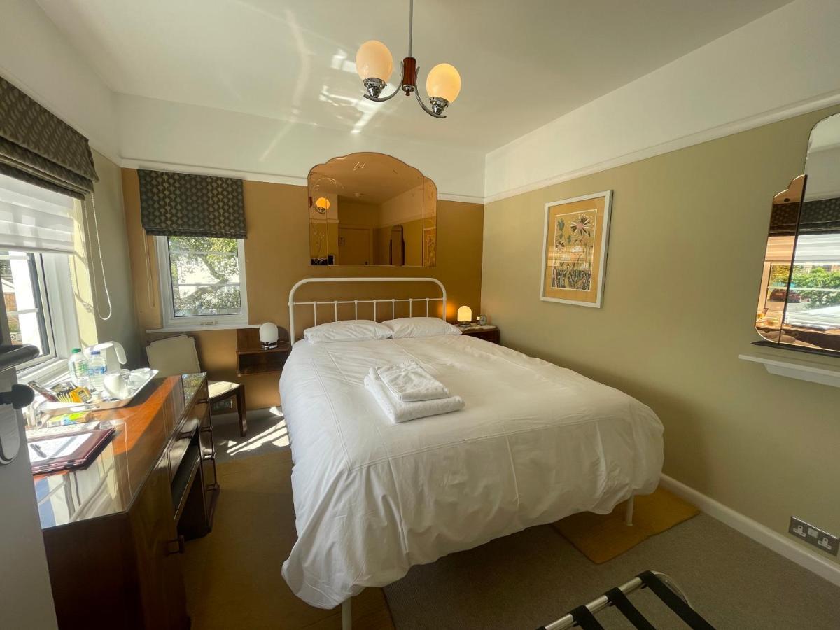 Milvil Bed and Breakfast Gosport Buitenkant foto