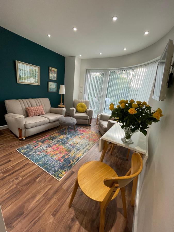 Milvil Bed and Breakfast Gosport Buitenkant foto